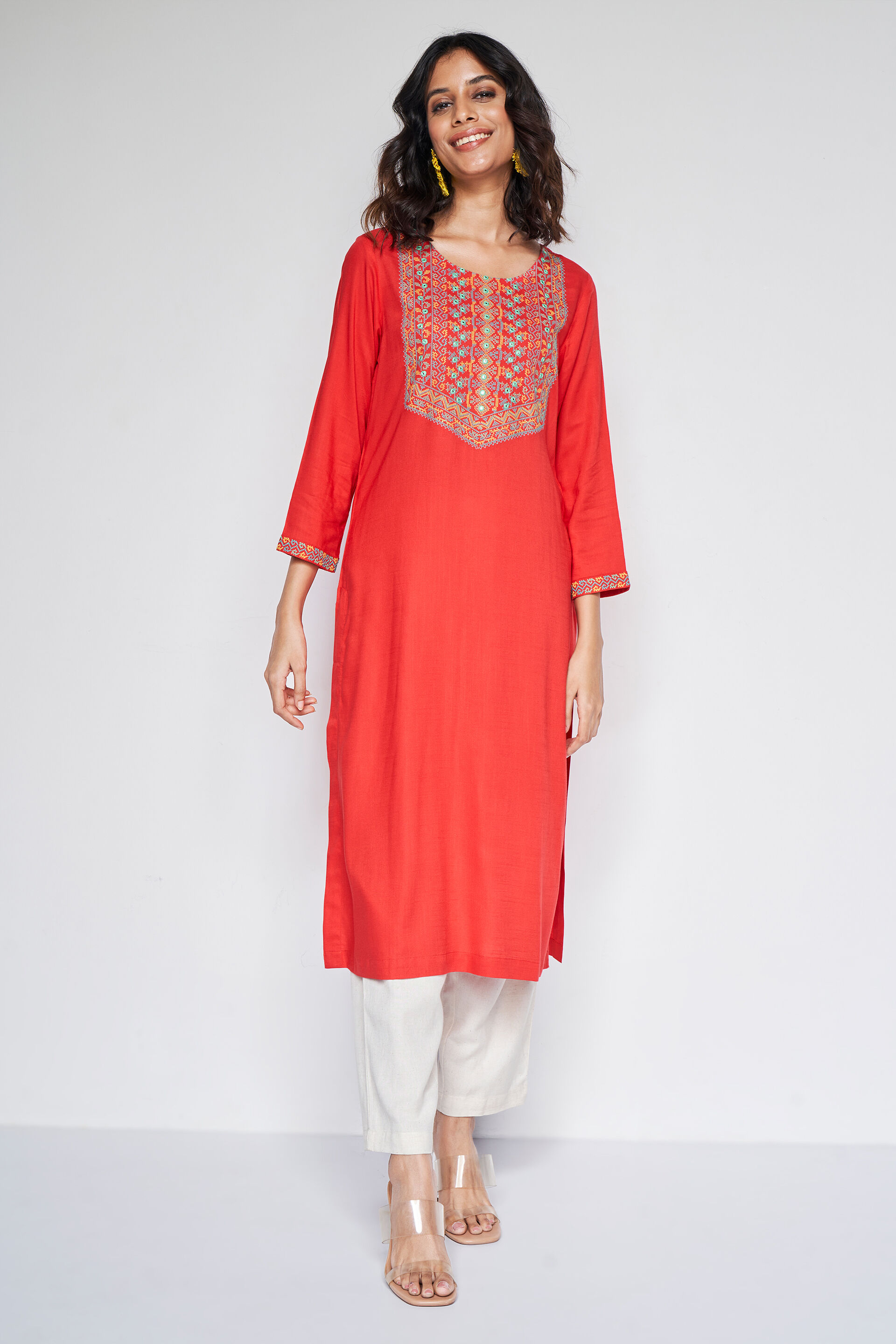 Buy Global Desi Women's Cotton Bold Red Kurti with KasutKurti Embroidery -  S at Amazon.in